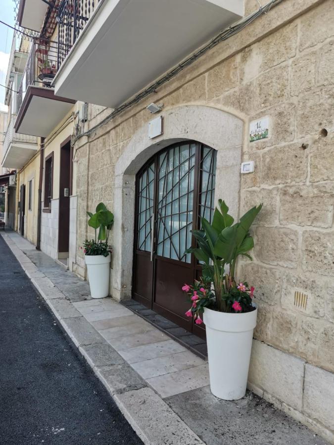 Giusvinci Bed & Breakfast Trani Exterior photo